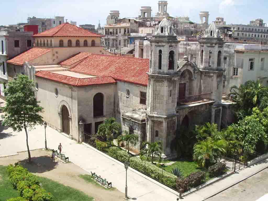 Iglesia Cristo del Buen Viaje desde la casa particular